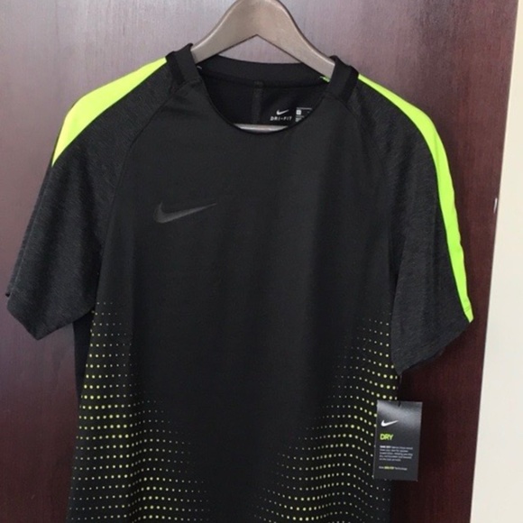 cr7 training top